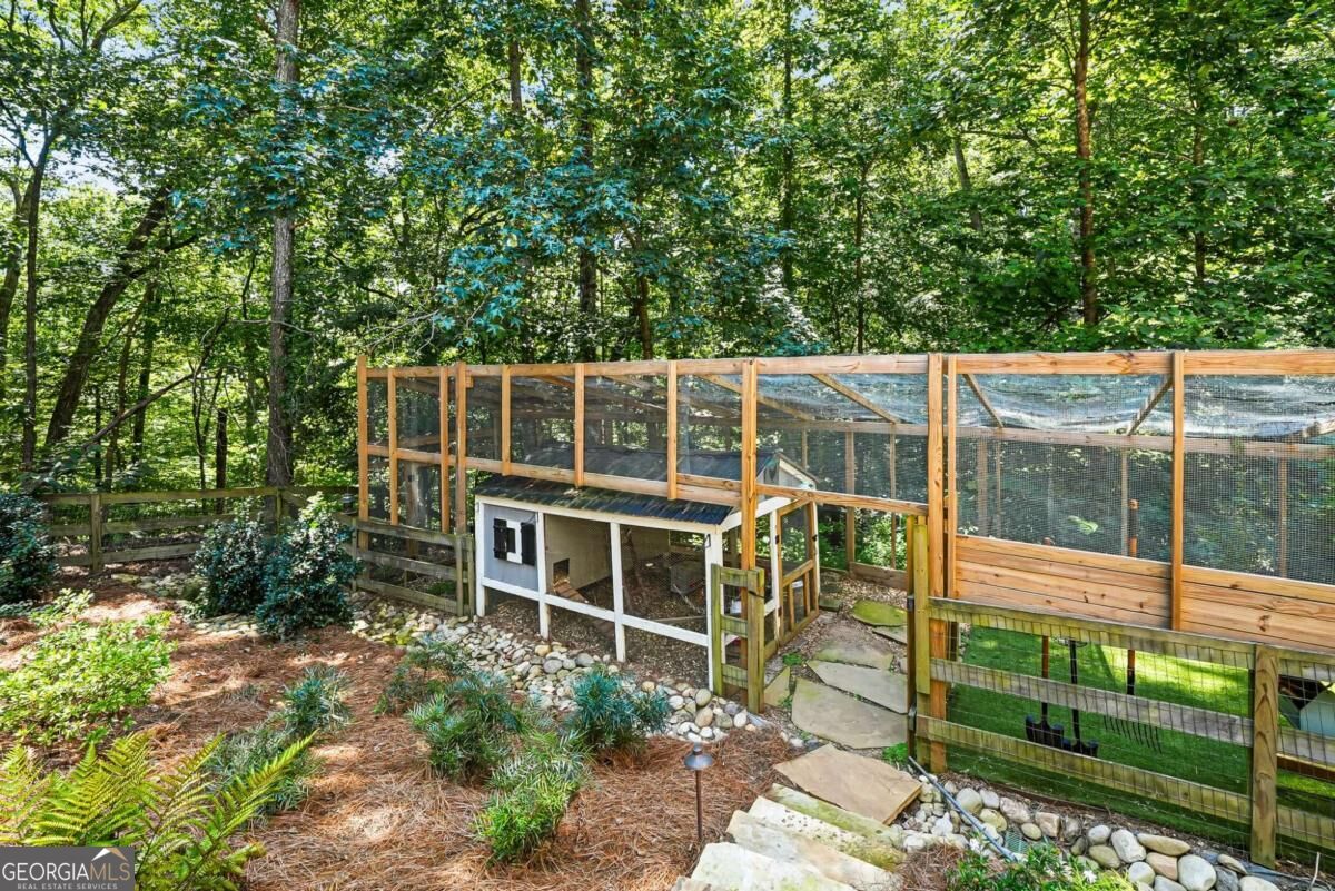 1525 Rabke Road Property Photo 11