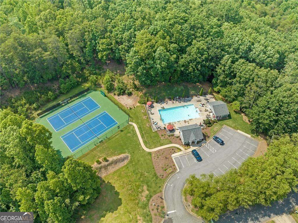 6081 Rockingham Way Property Photo 8