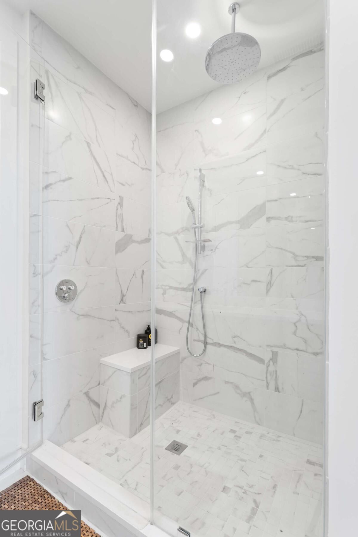 2425 Peachtree Road Ne # 612 Property Photo 17