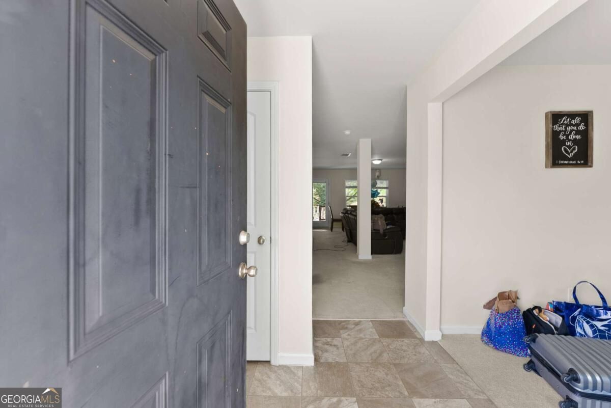 3470 Silver Wood Walk Property Photo 3