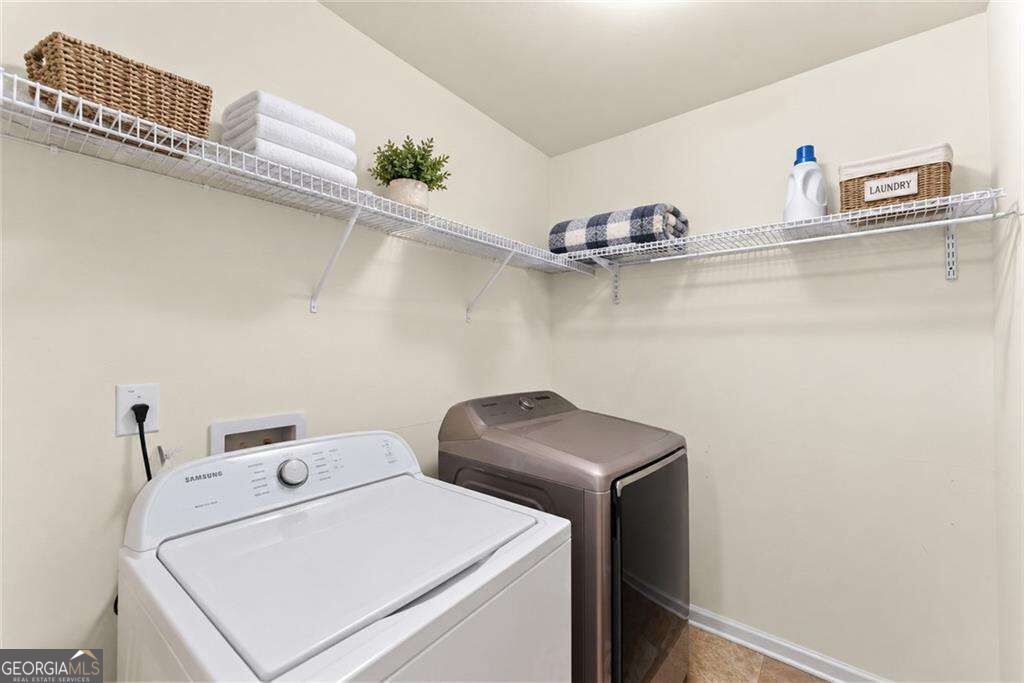 3470 Silver Wood Walk Property Photo 9