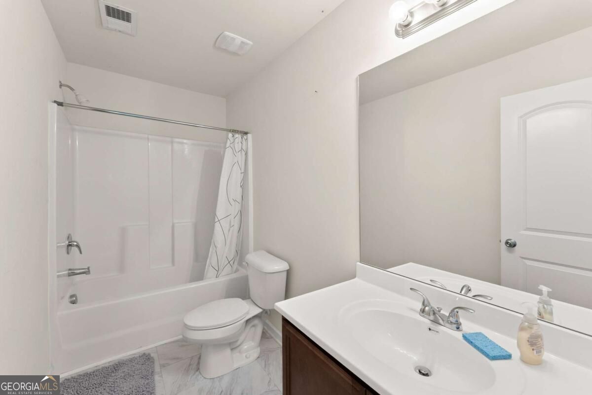 3470 Silver Wood Walk Property Photo 21