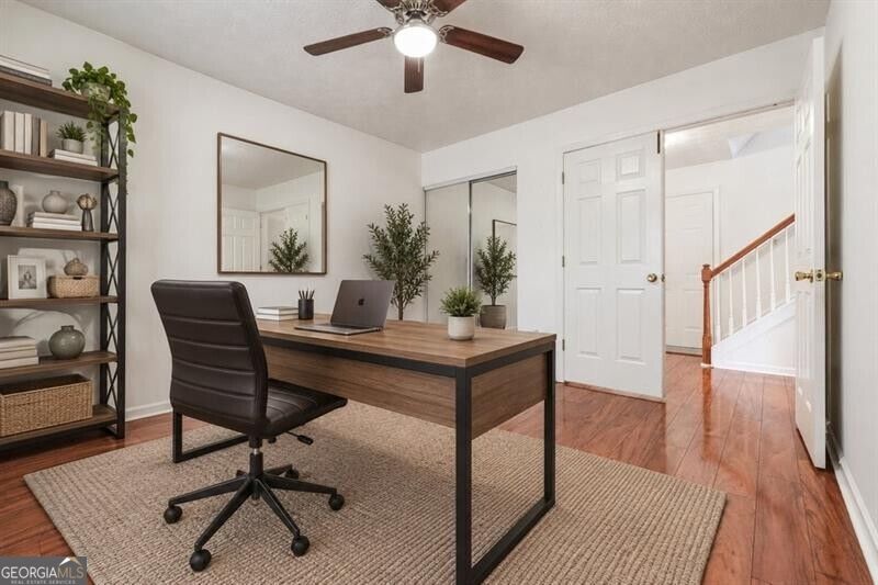 115 Village Trace Property Photo 22