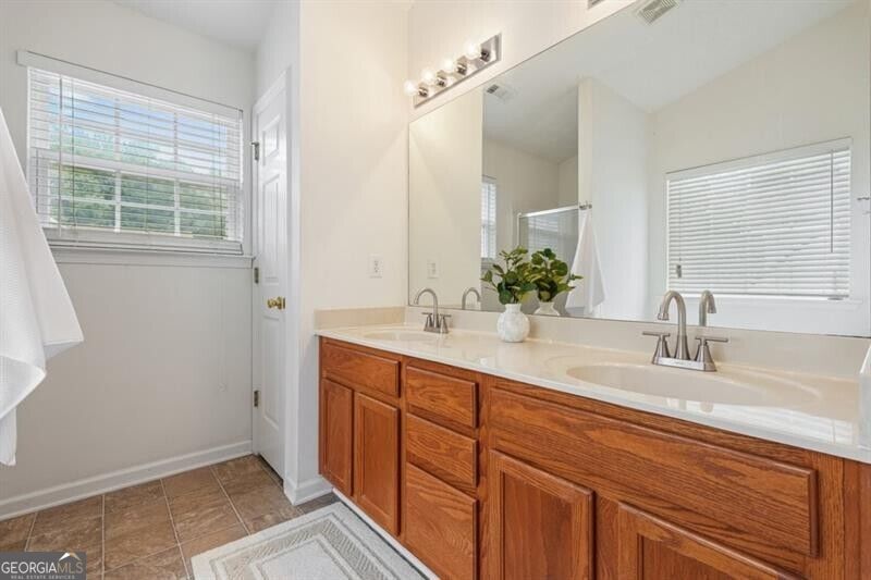 115 Village Trace Property Photo 30