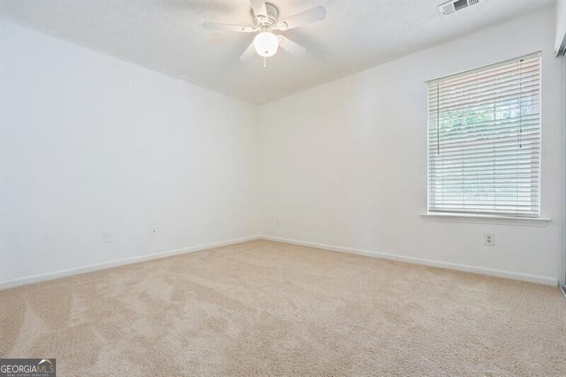 115 Village Trace Property Photo 37