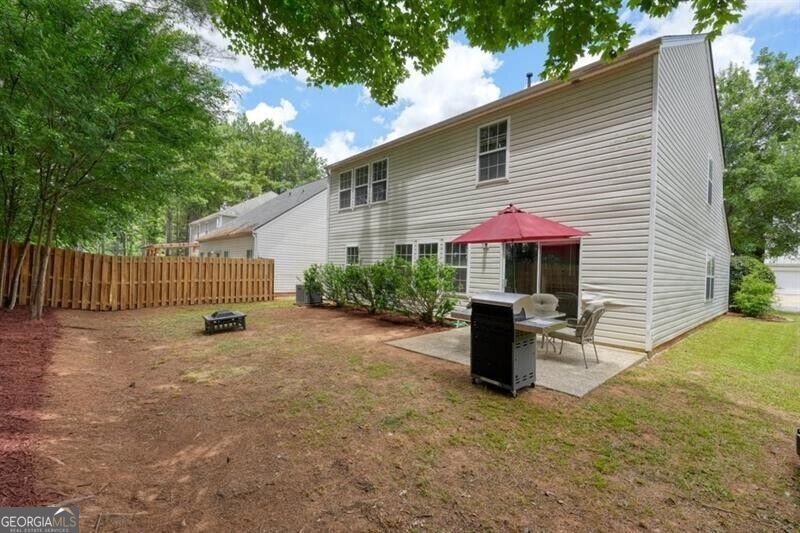 115 Village Trace Property Photo 40
