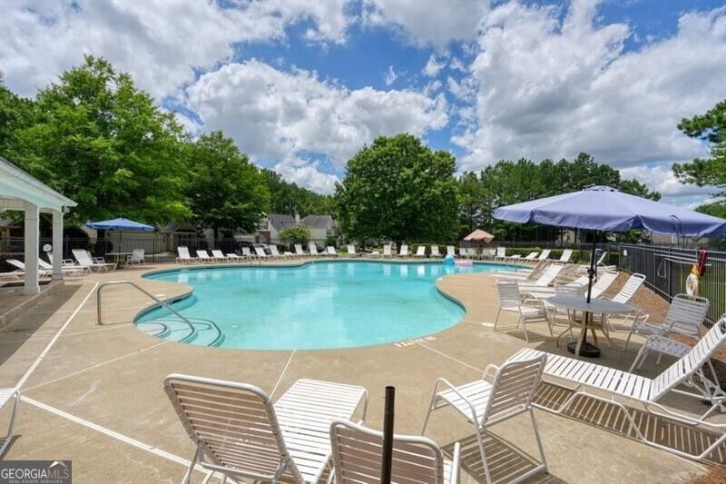 115 Village Trace Property Photo 47
