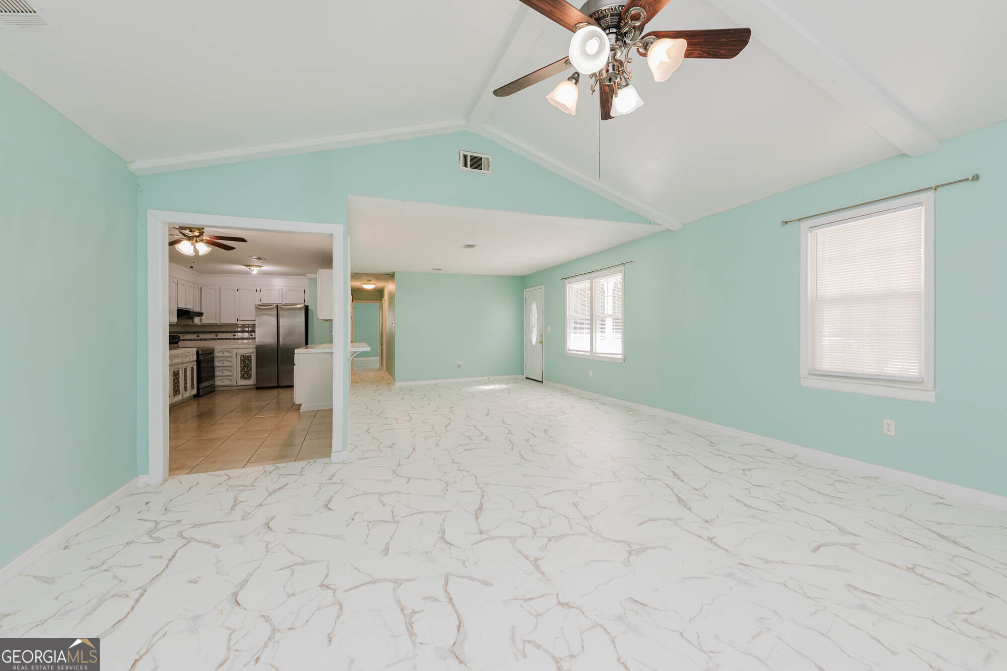 206 Scarborough Road Property Photo 4