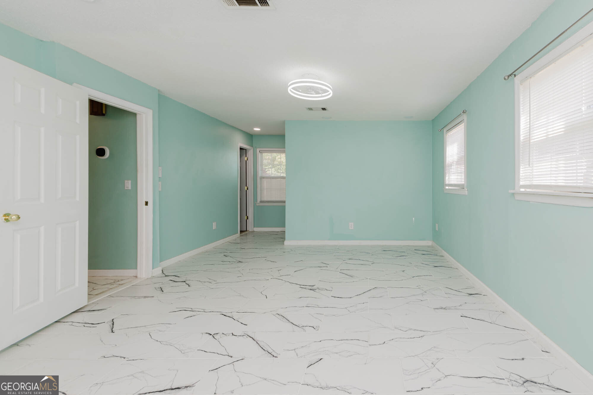 206 Scarborough Road Property Photo 15