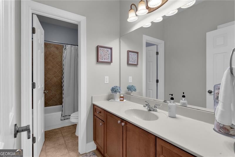 5935 Reddington Way Property Photo 28