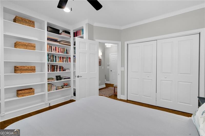 5935 Reddington Way Property Photo 32