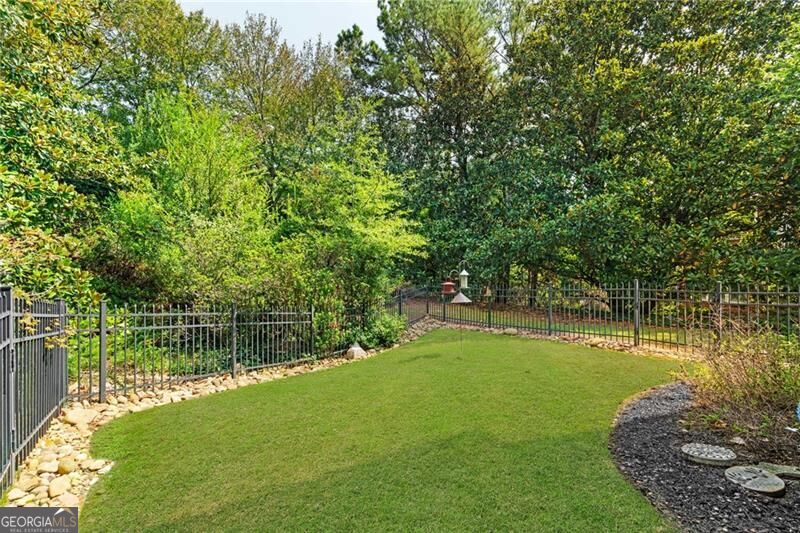 5935 Reddington Way Property Photo 37
