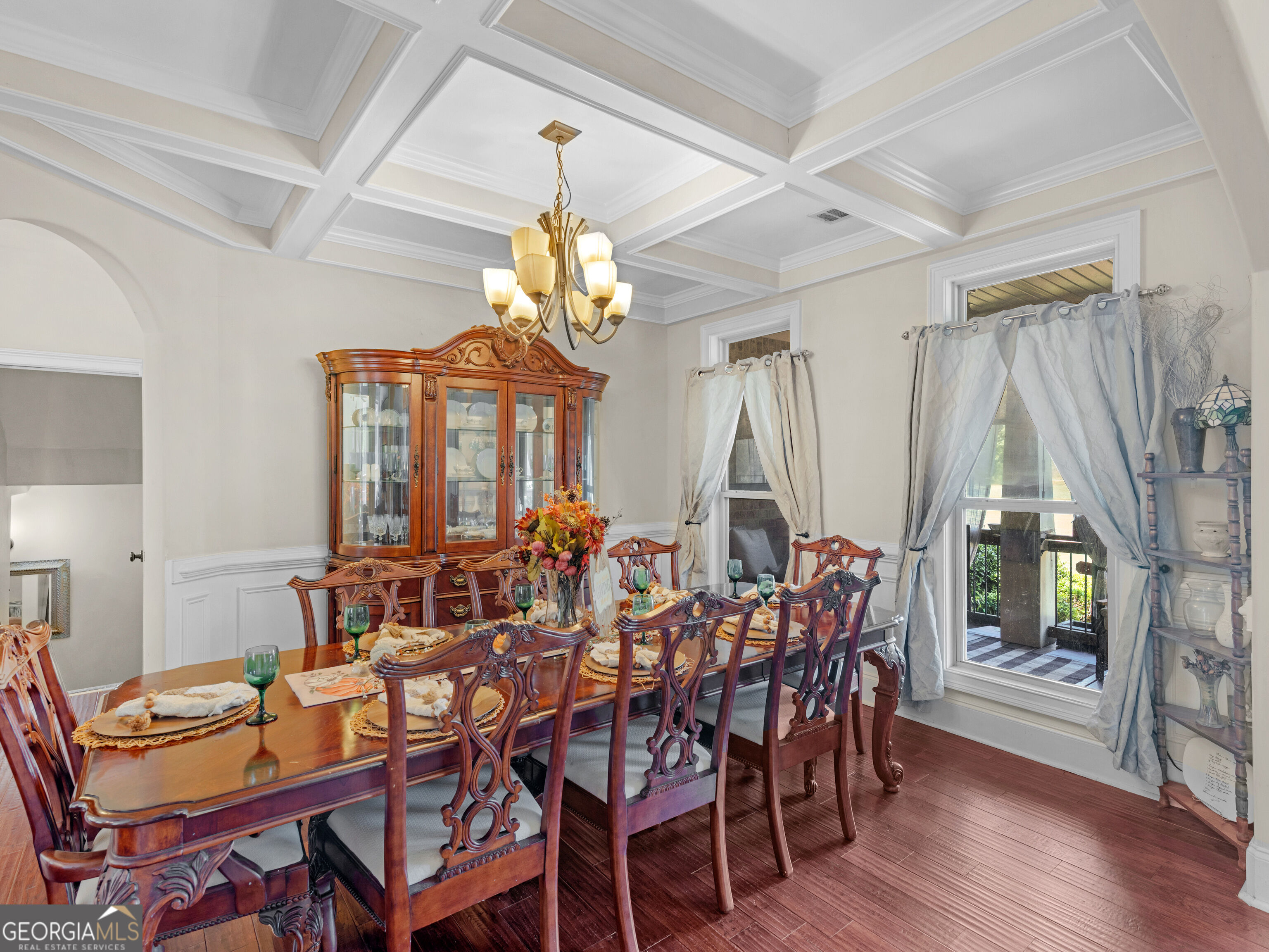 536 River Road Property Photo 3