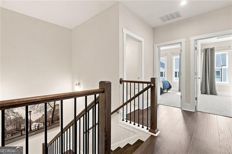 2054 Cortland Road Property Photo 12