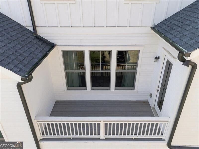 2054 Cortland Road Property Photo 22