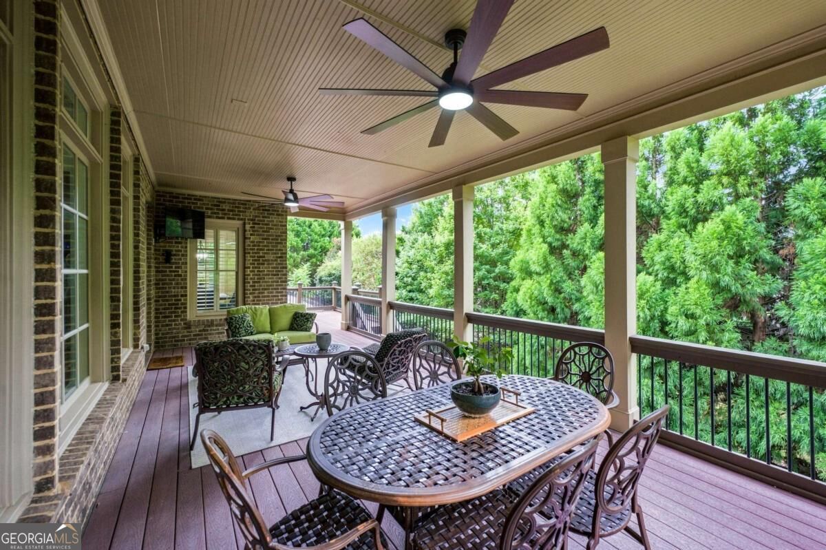 1815 Turnberry Avenue Property Photo 14