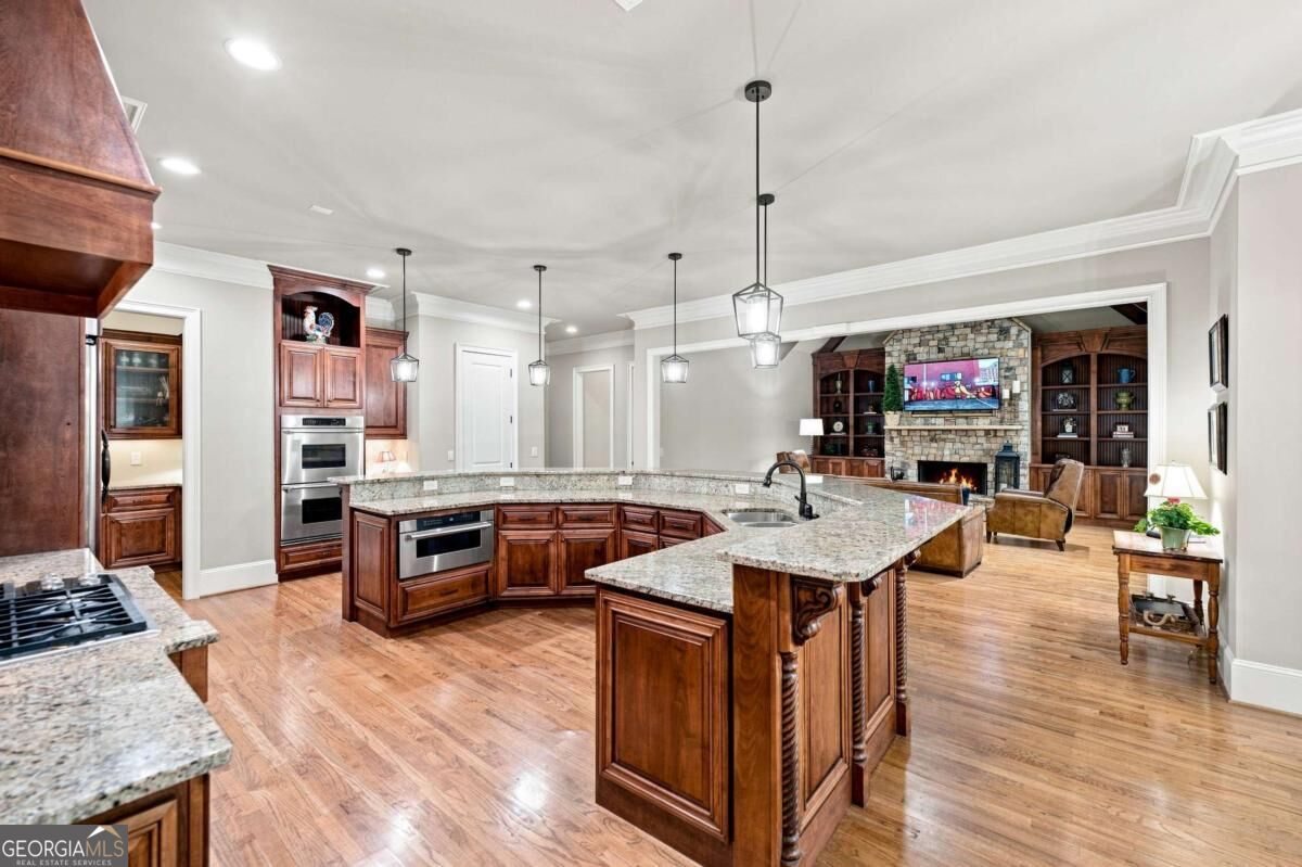 1815 Turnberry Avenue Property Photo 17
