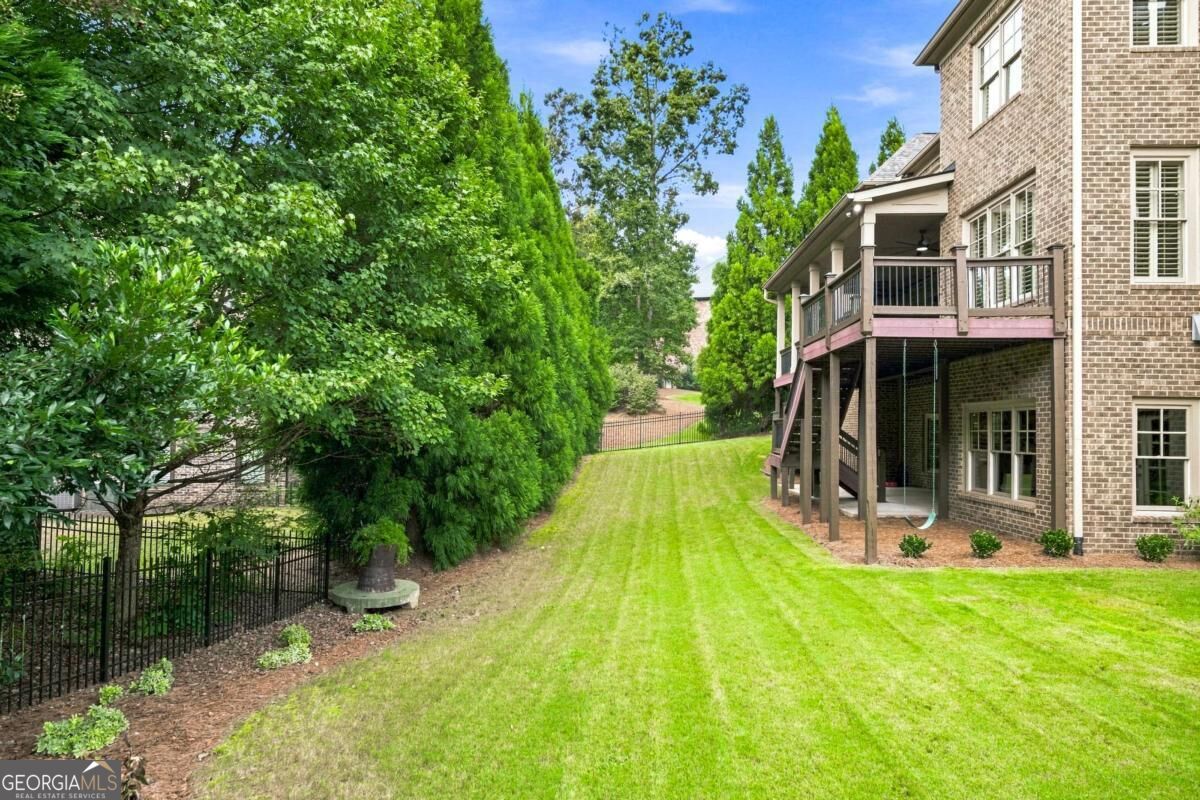 1815 Turnberry Avenue Property Photo 74