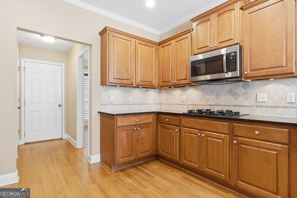 410 Ashley Drive Property Photo 14