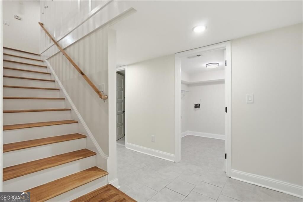 183 Warren Street Se Property Photo 20