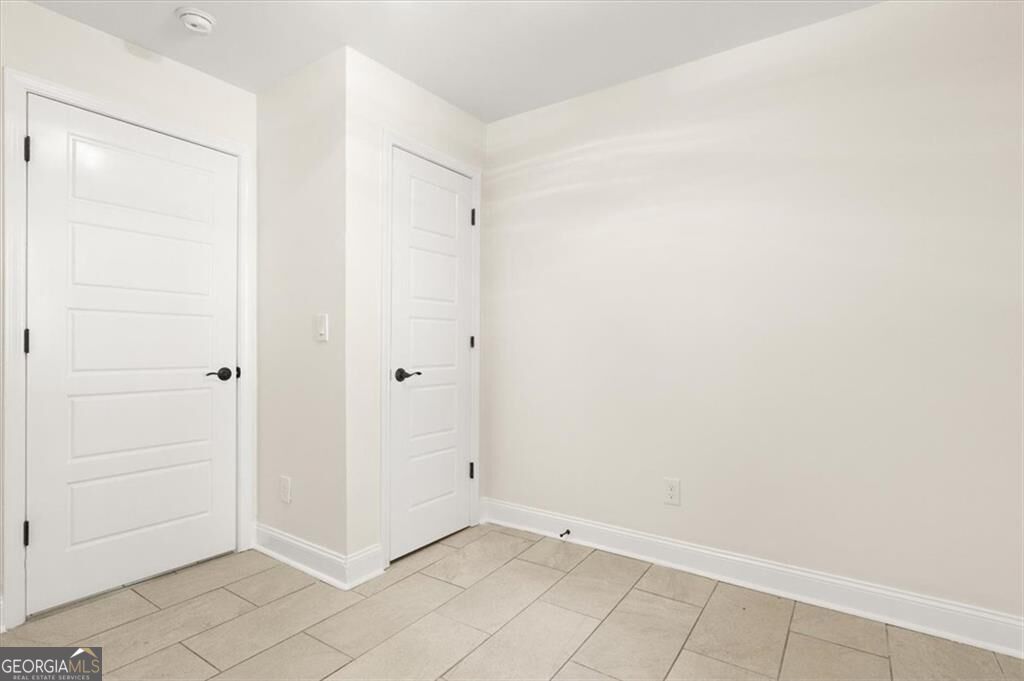 183 Warren Street Se Property Photo 22