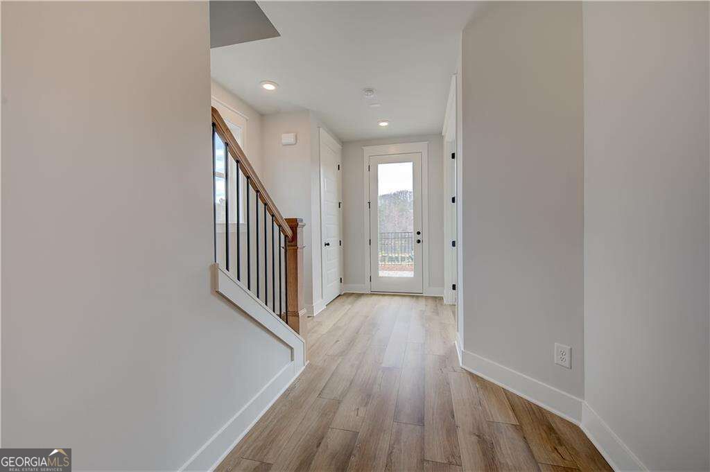 1847 Marisol Circle Nw Property Photo 4