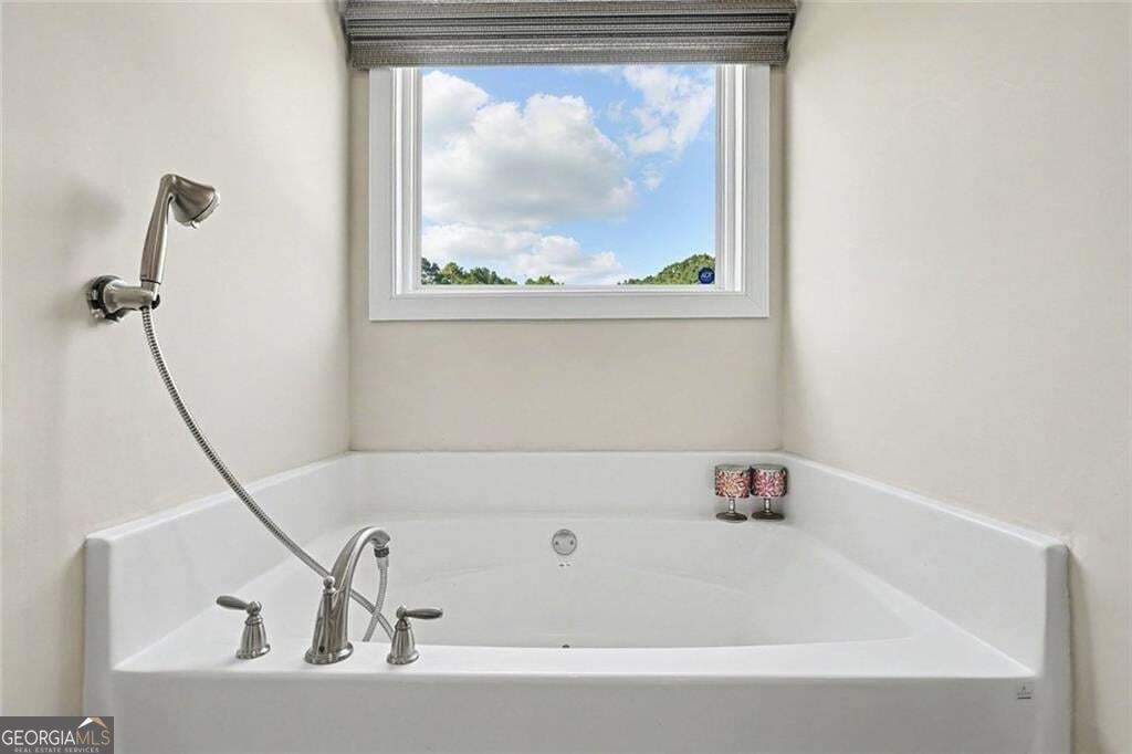 140 Austin Drive Property Photo 18