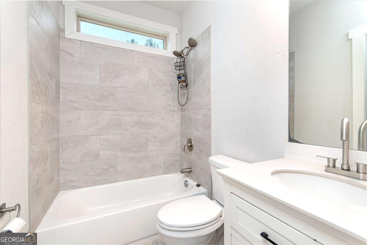 5659 Eternal Drive Property Photo 10