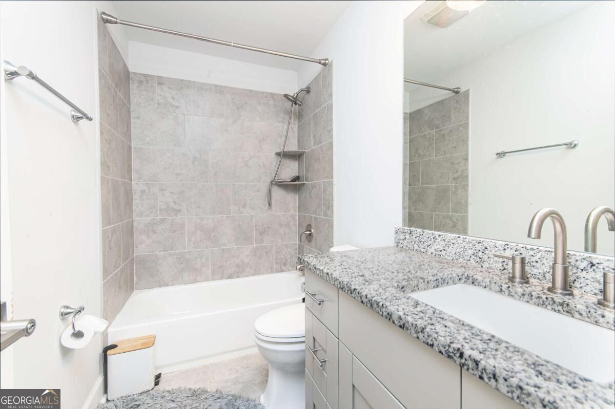 5659 Eternal Drive Property Photo 14