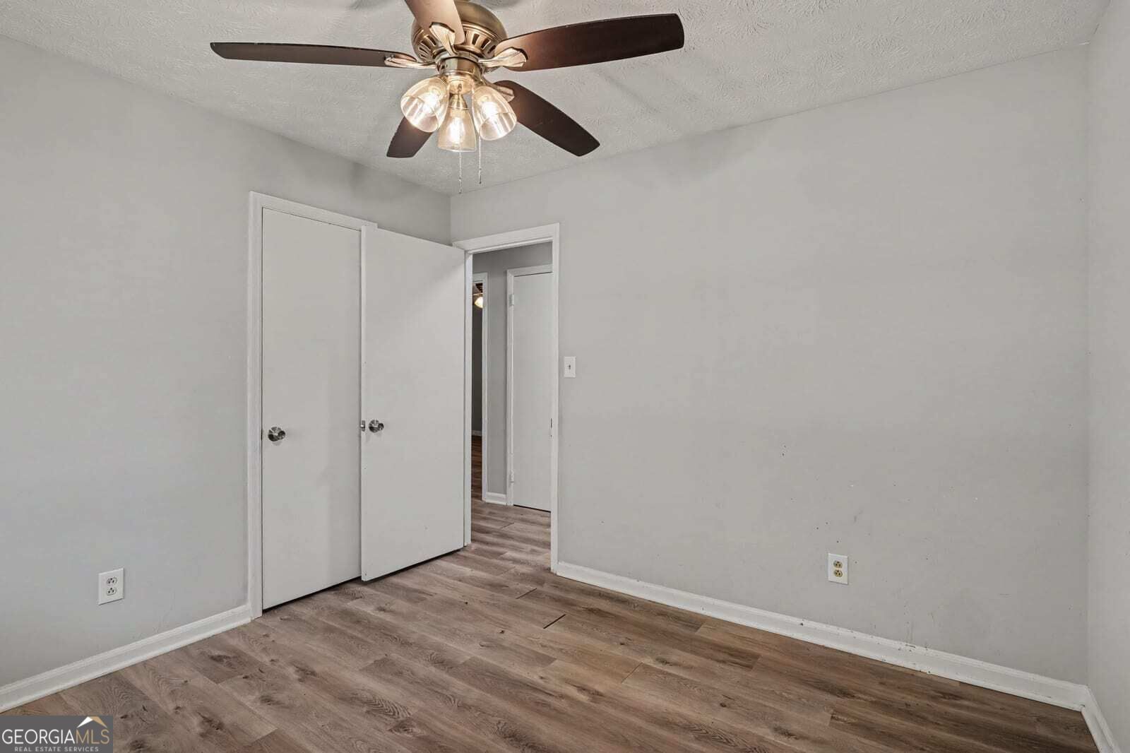 6982 Knollwood Drive Property Photo 19