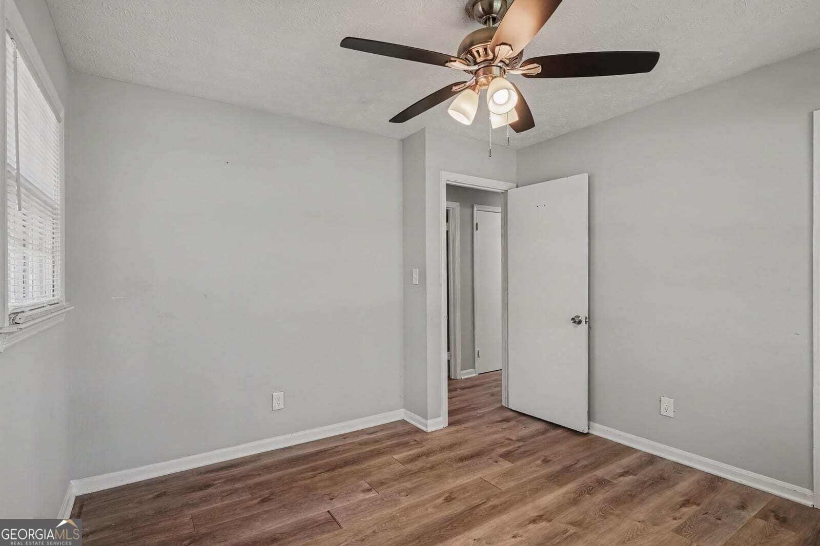 6982 Knollwood Drive Property Photo 20
