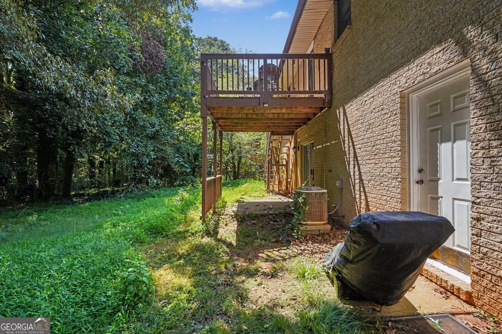 6982 Knollwood Drive Property Photo 33