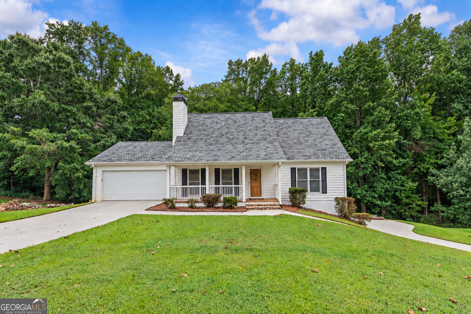 4062 Crabapple Drive Property Photo 1