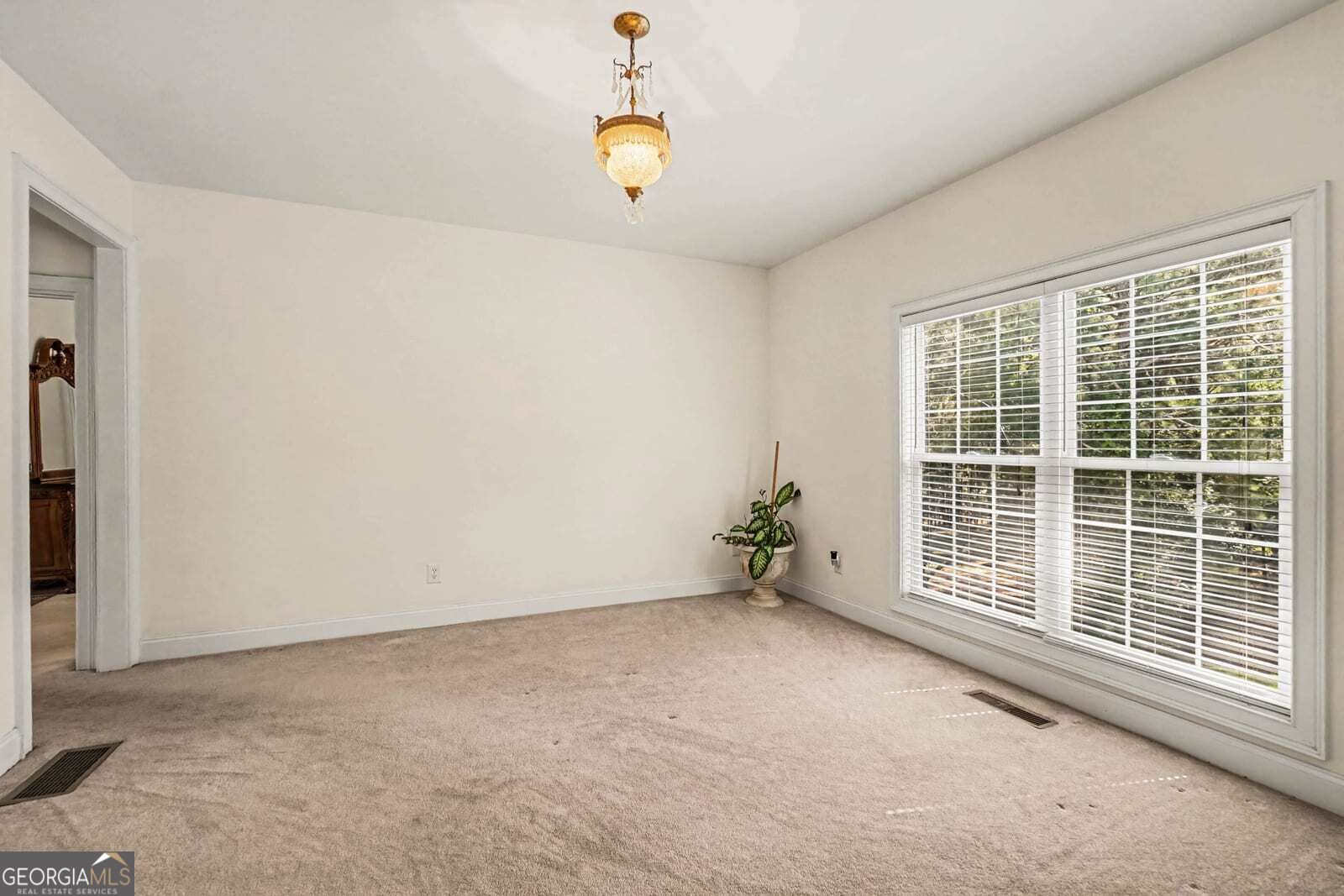 5452 Old Dalton Rd Ne Property Photo 13