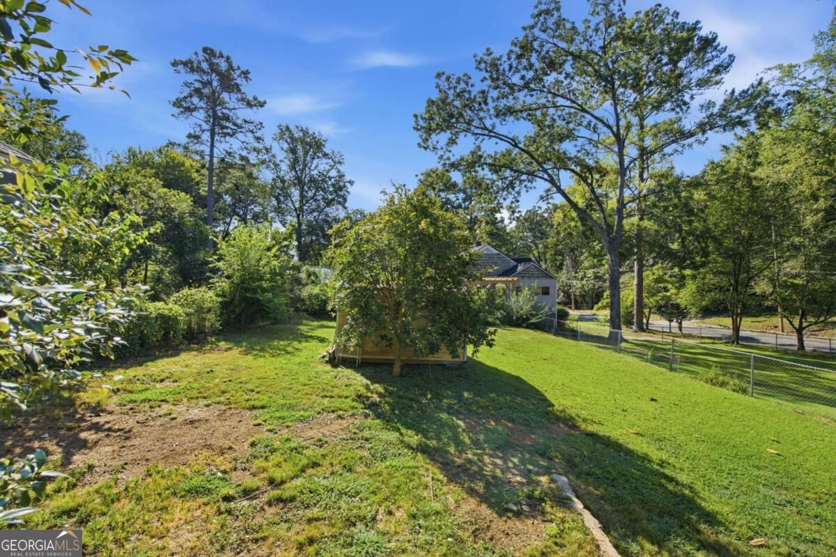 978 Winburn Drive Property Photo 32