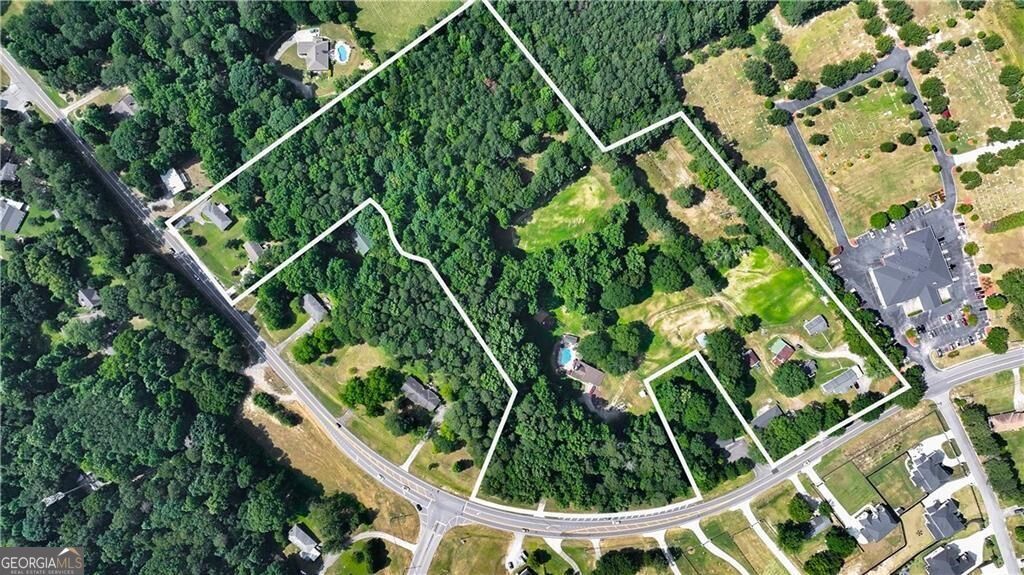 3525 Hamilton Mill Road Property Photo 1