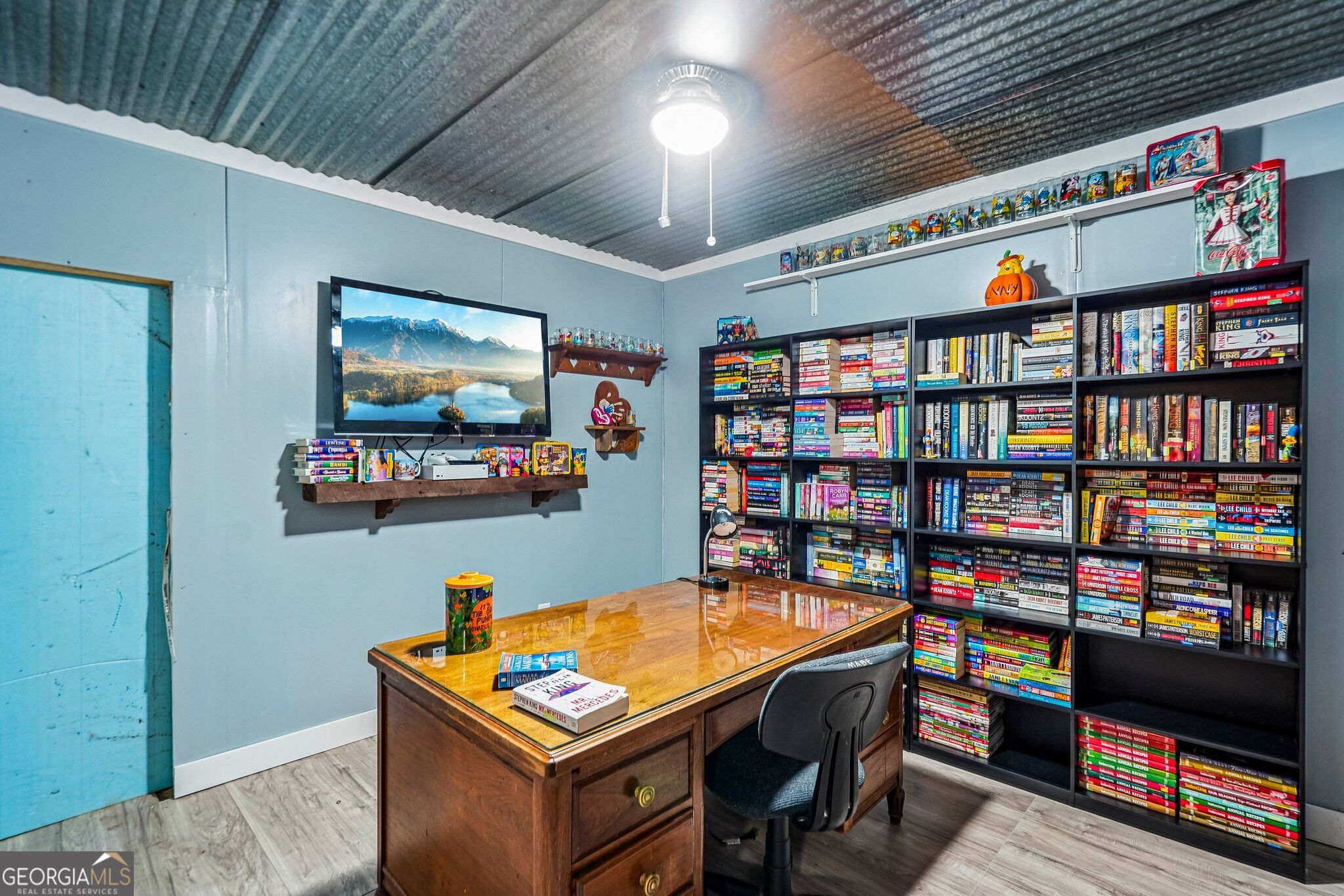 1115 Daniel Road Property Photo 24
