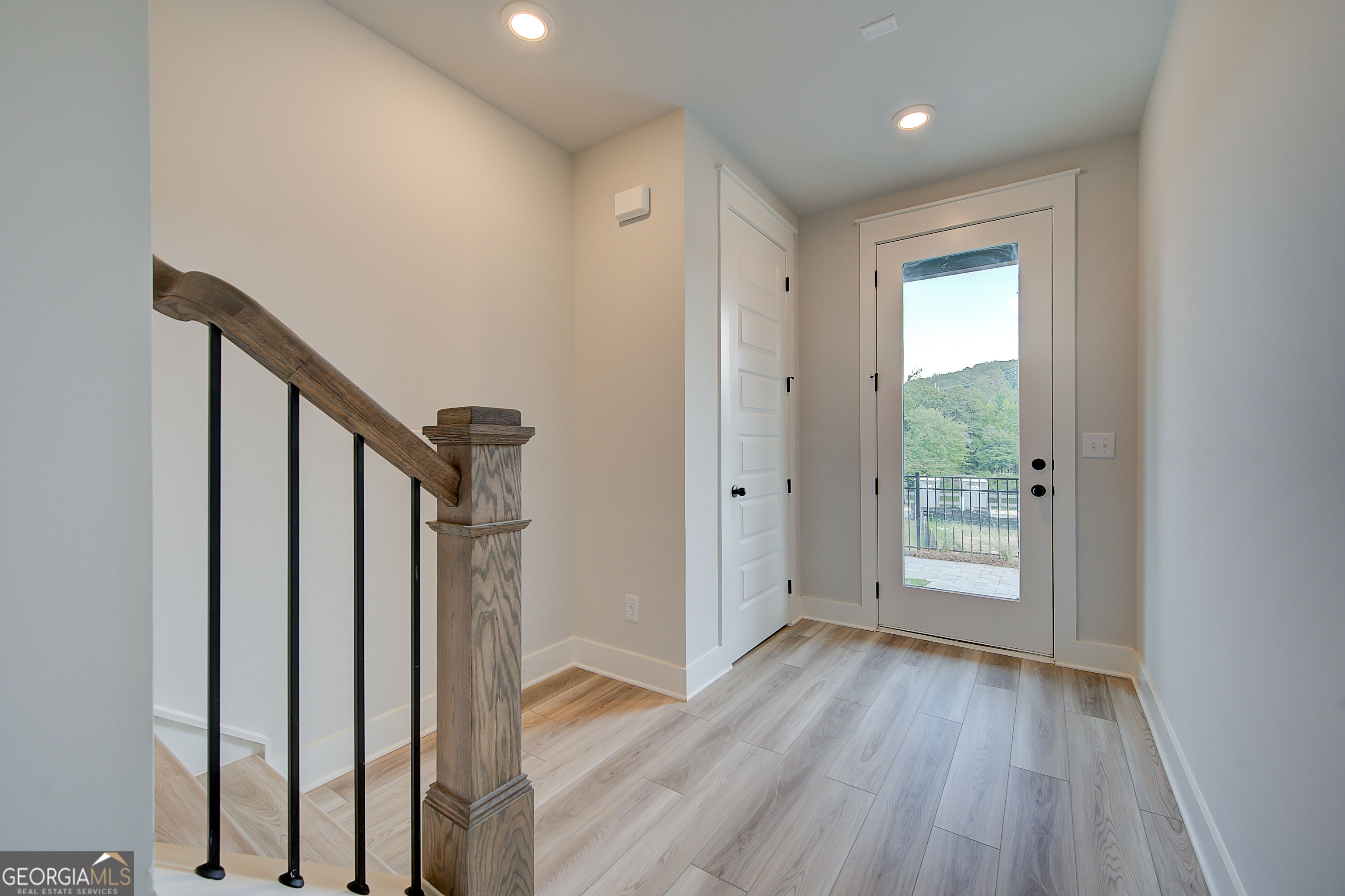 1851 Marisol Circle Nw Property Photo 3
