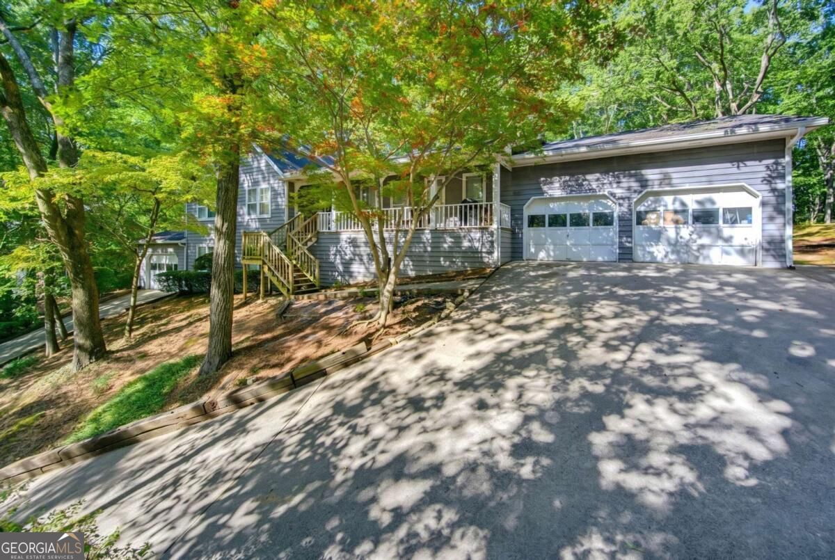 4308 Oak Walk N Property Photo 1
