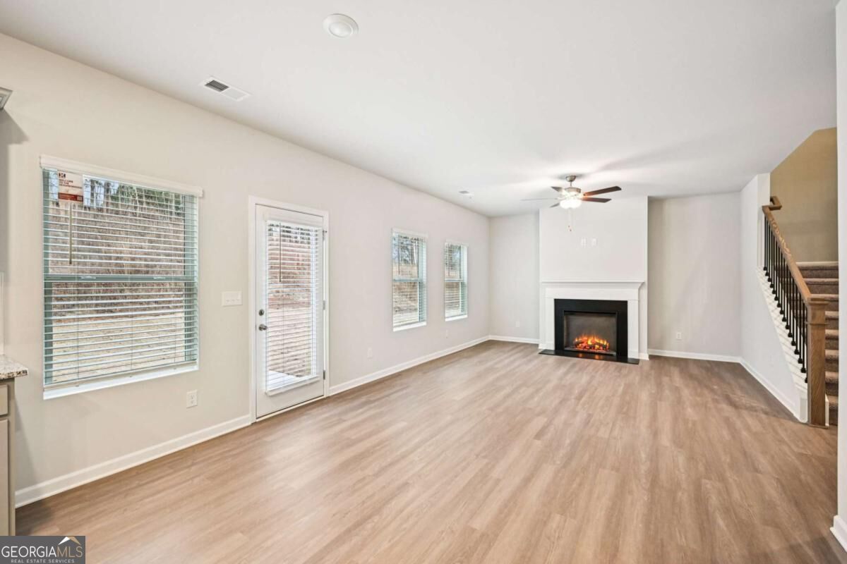 401 Cedar Wood Trace Property Photo 7