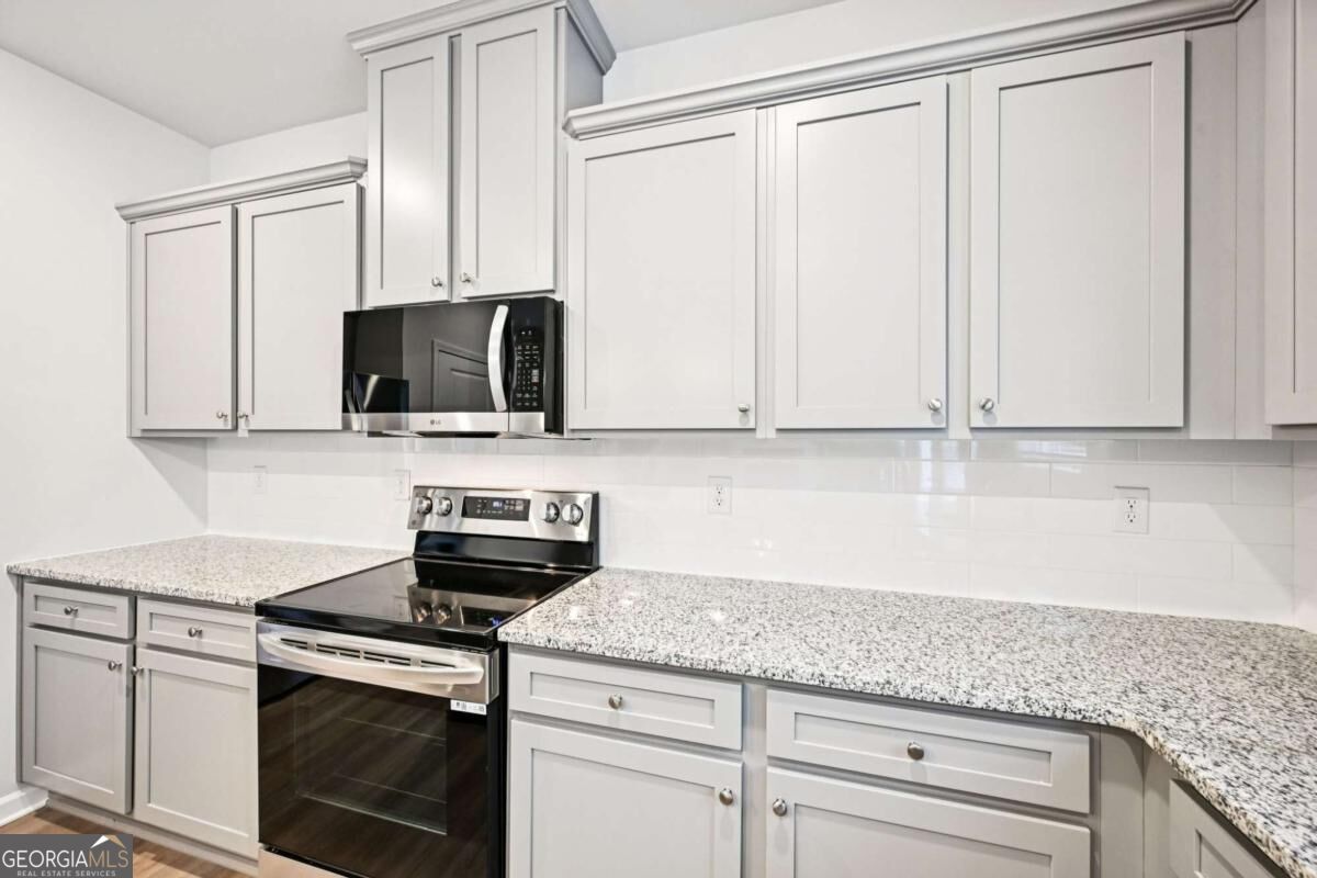 401 Cedar Wood Trace Property Photo 13