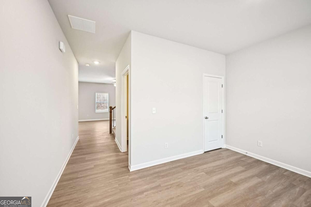 401 Cedar Wood Trace Property Photo 15
