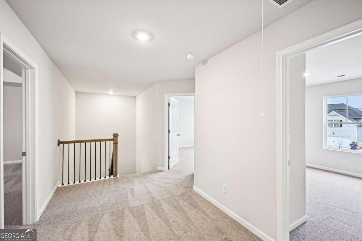 401 Cedar Wood Trace Property Photo 18