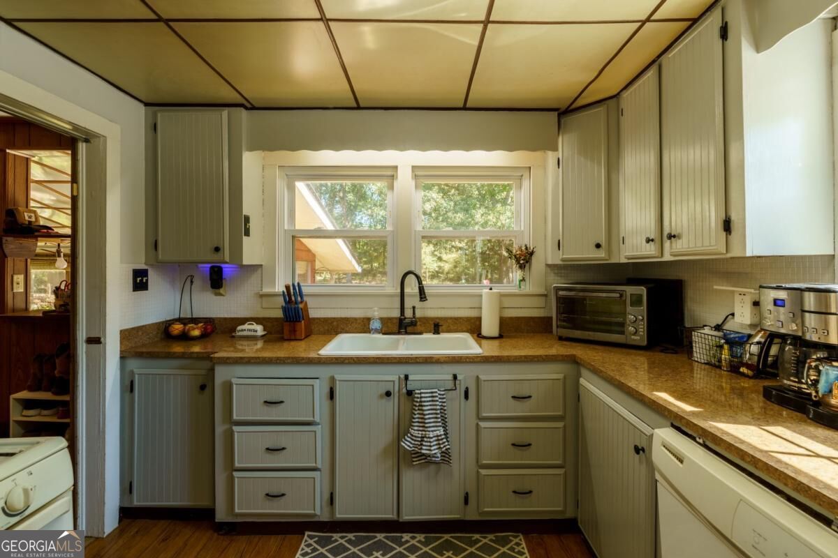 2045 Ila Road Property Photo 5
