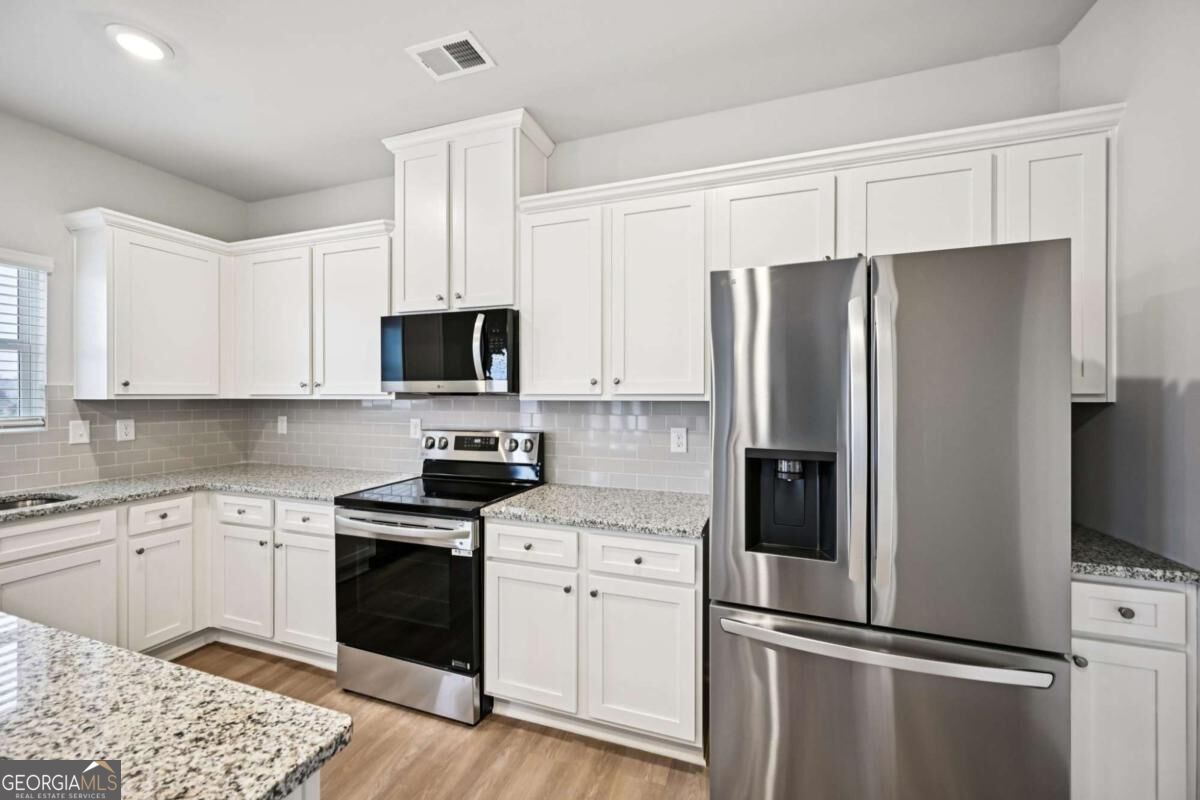 411 Cedar Wood Trace Property Photo 15