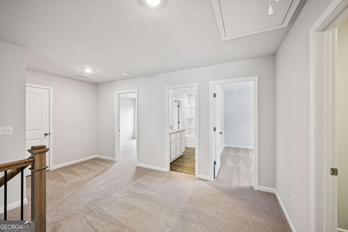 411 Cedar Wood Trace Property Photo 36