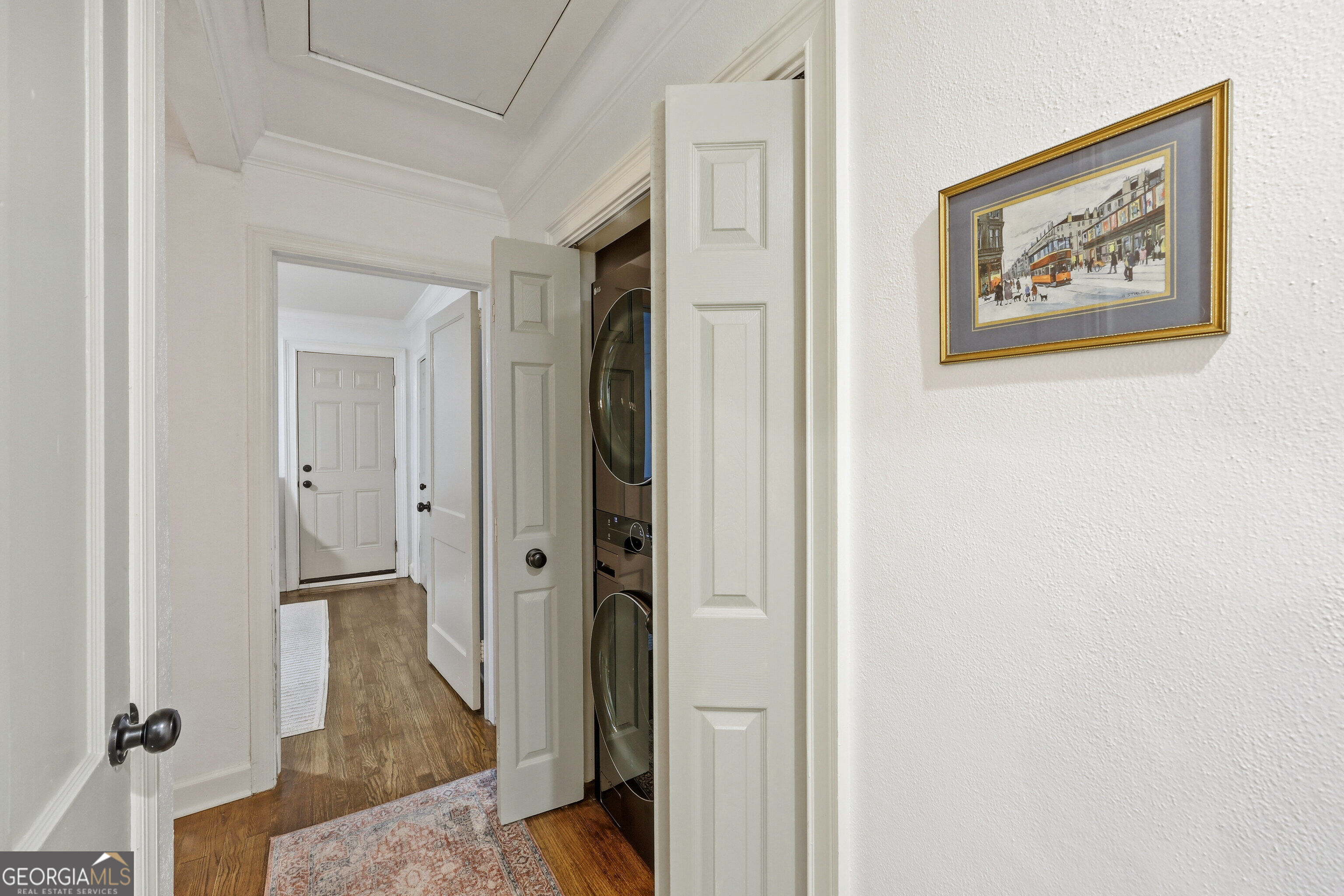 1501 E 55th Street Property Photo 51