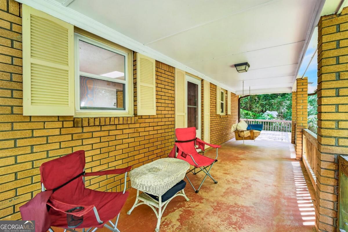 466 Ellington Road Property Photo 12