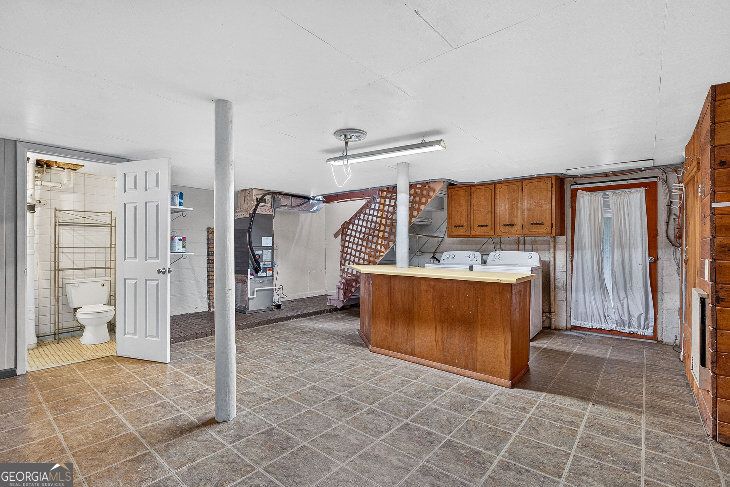 466 Ellington Road Property Photo 31