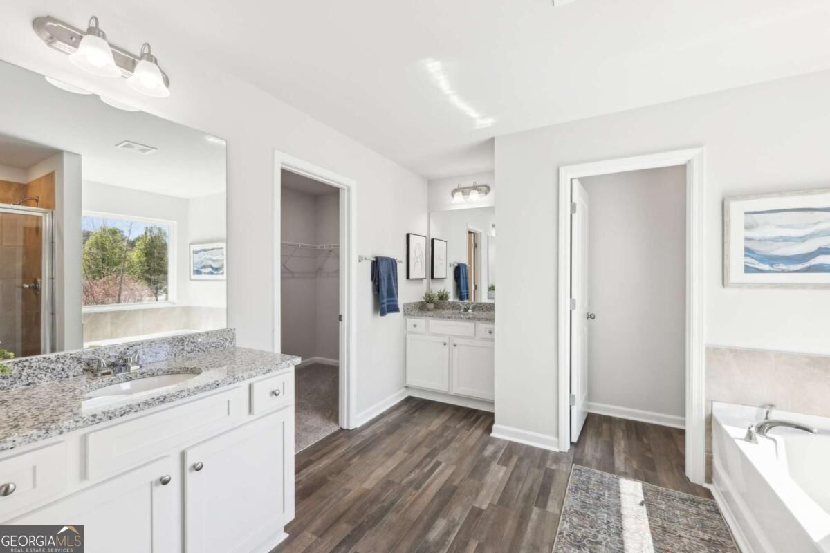 423 Cedar Wood Trace Property Photo 40